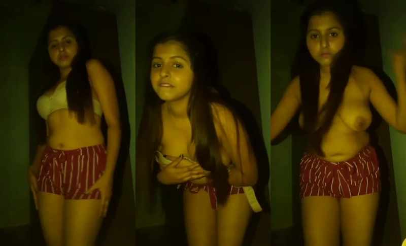 Inside Look – Beautiful Girl Nude MMS